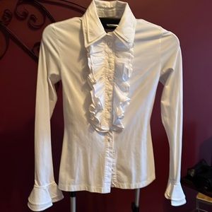 White Shirt 👕 Annie Fontaine with ruffles